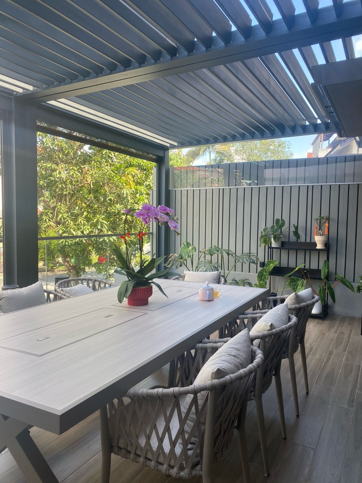 Bespoke aluminium pergola, Singapore