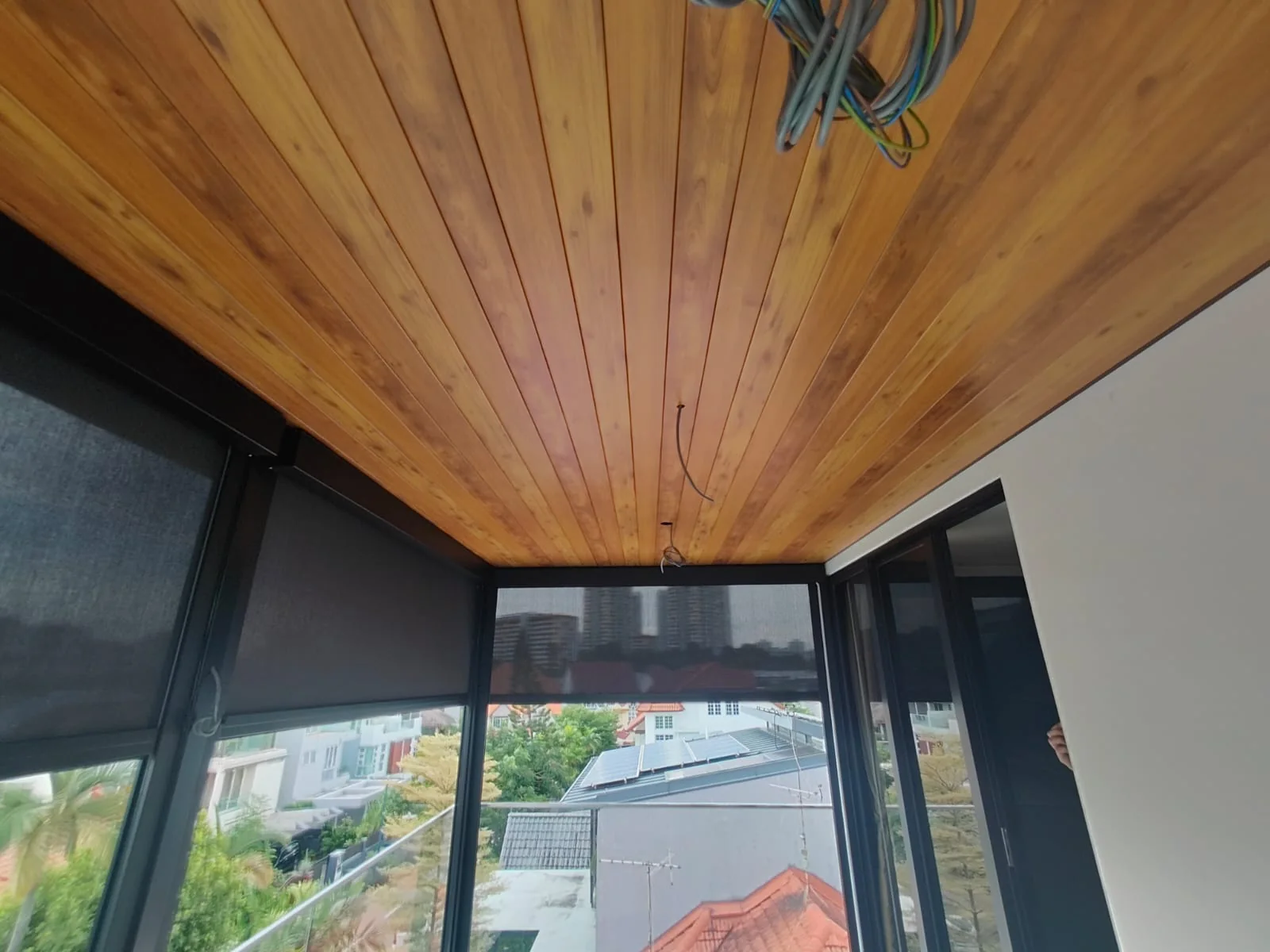 Corner glazing, aluminium composite panel roofing installed by Exterior Design in Singapore