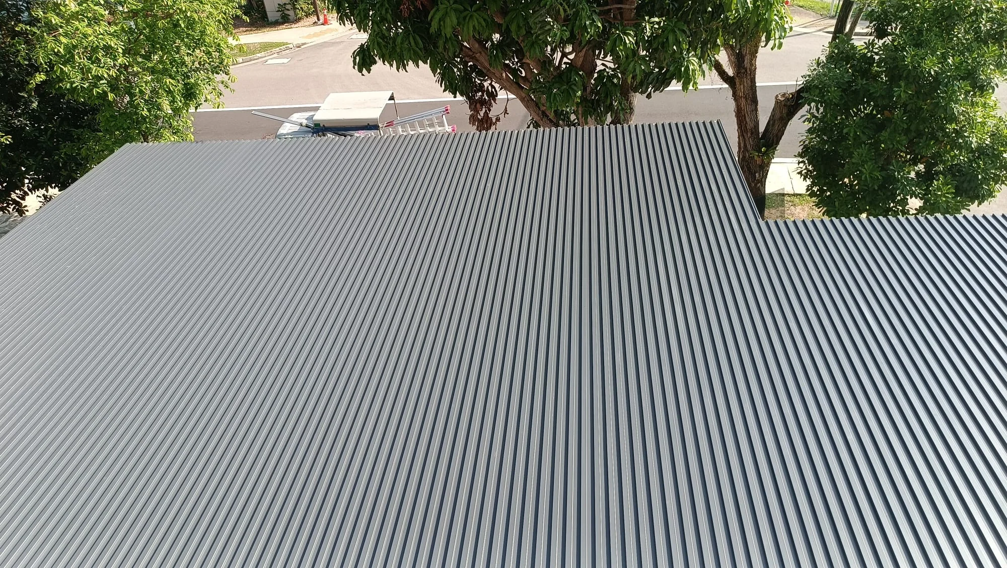 Fluted aluminium roof, Singapore landed house